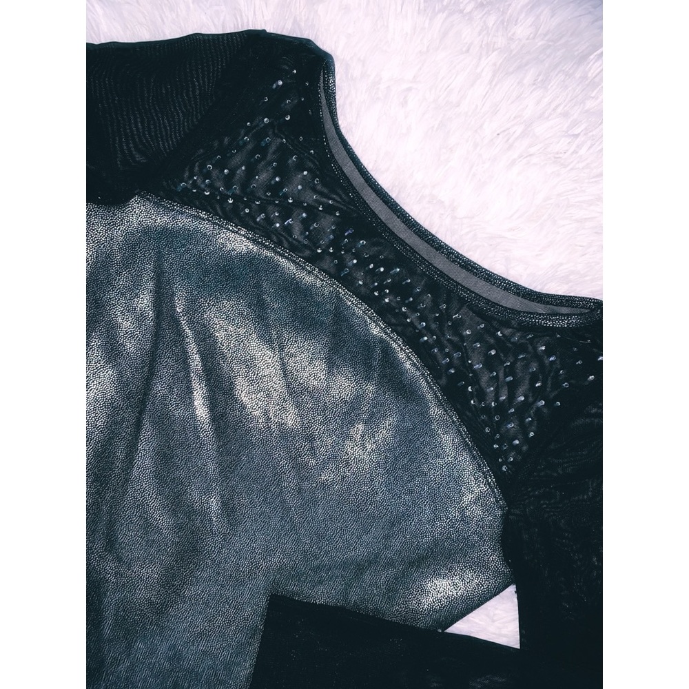ππJustice Mesh Sleeve Metallic Leotardππ - Picture 2 of 3